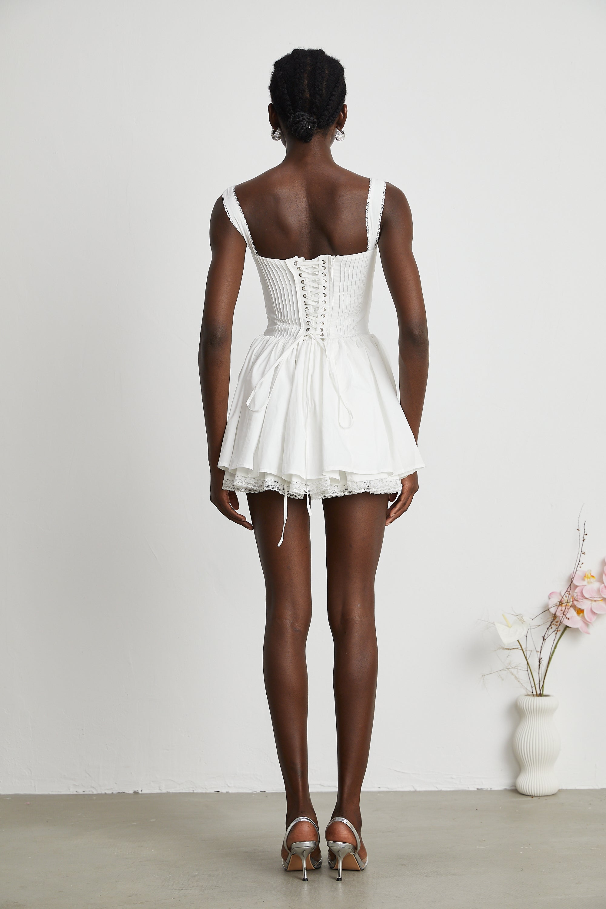 Camille Beyaz Korse Mini Elbise