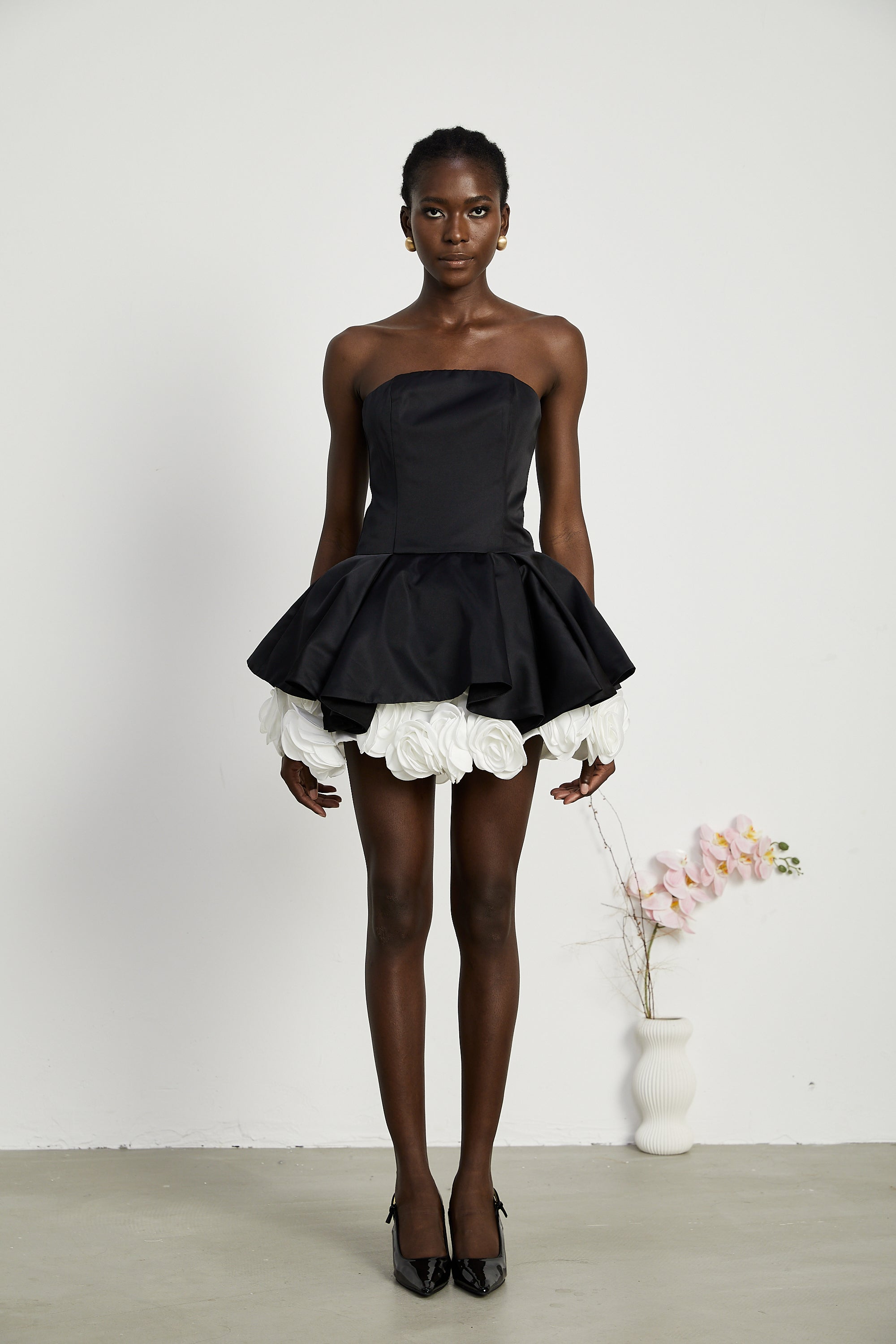 Lucie Siyah Petal Katmanlı Straplez Korse Mini Elbise