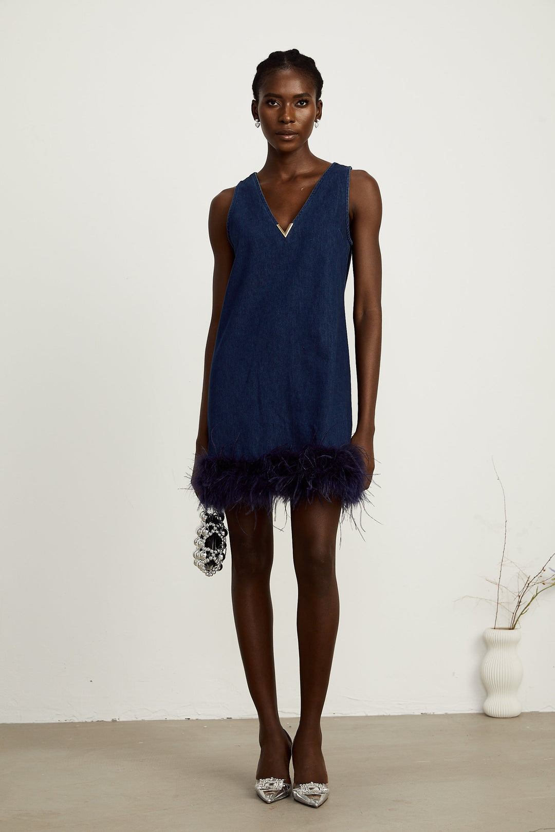 Éloïse Mavi Kolsuz Tüy Detaylı Denim Mini Elbise