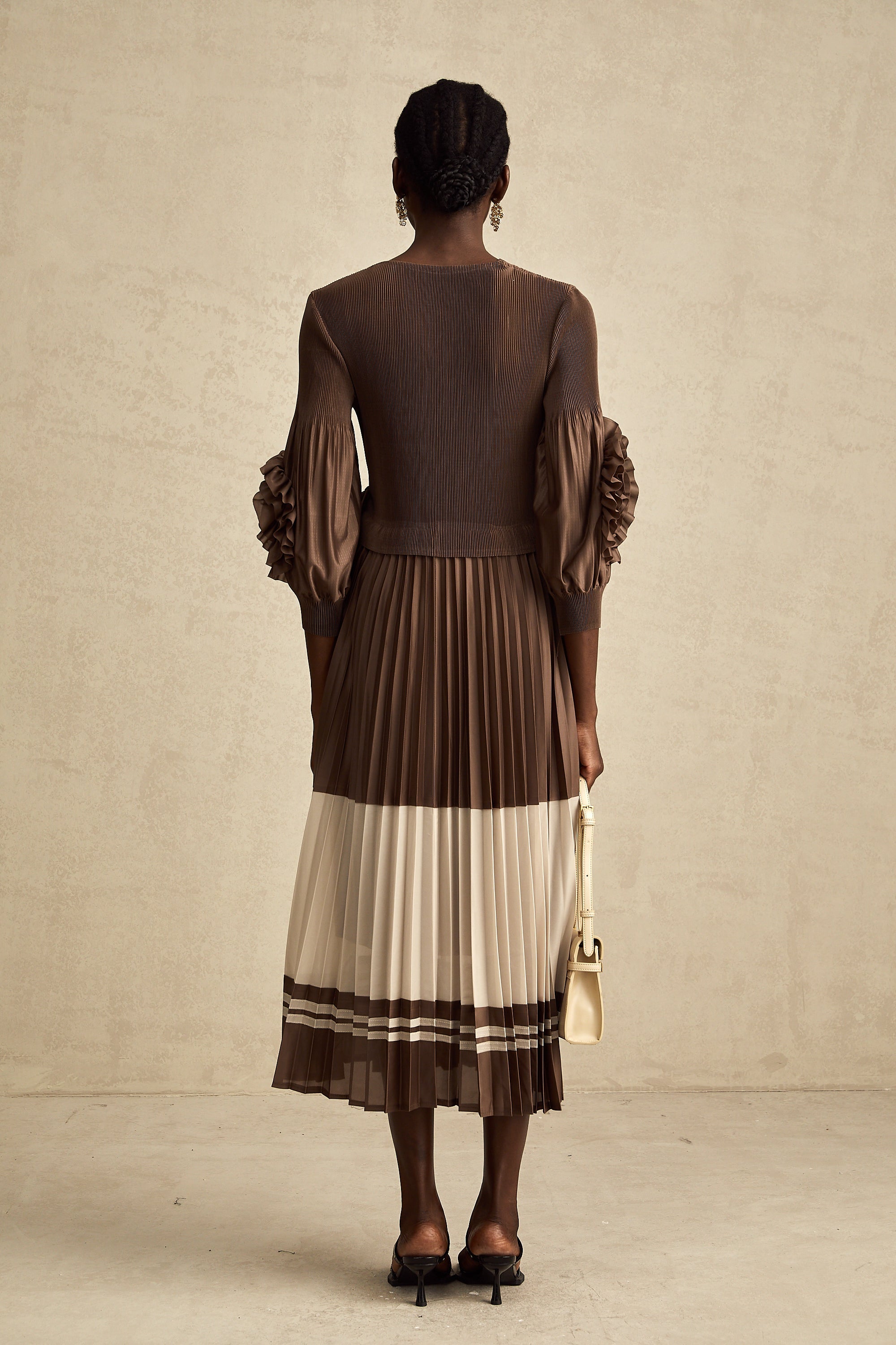 Emeline Kahverengi Suni Çiçek Pilili Midi Elbise