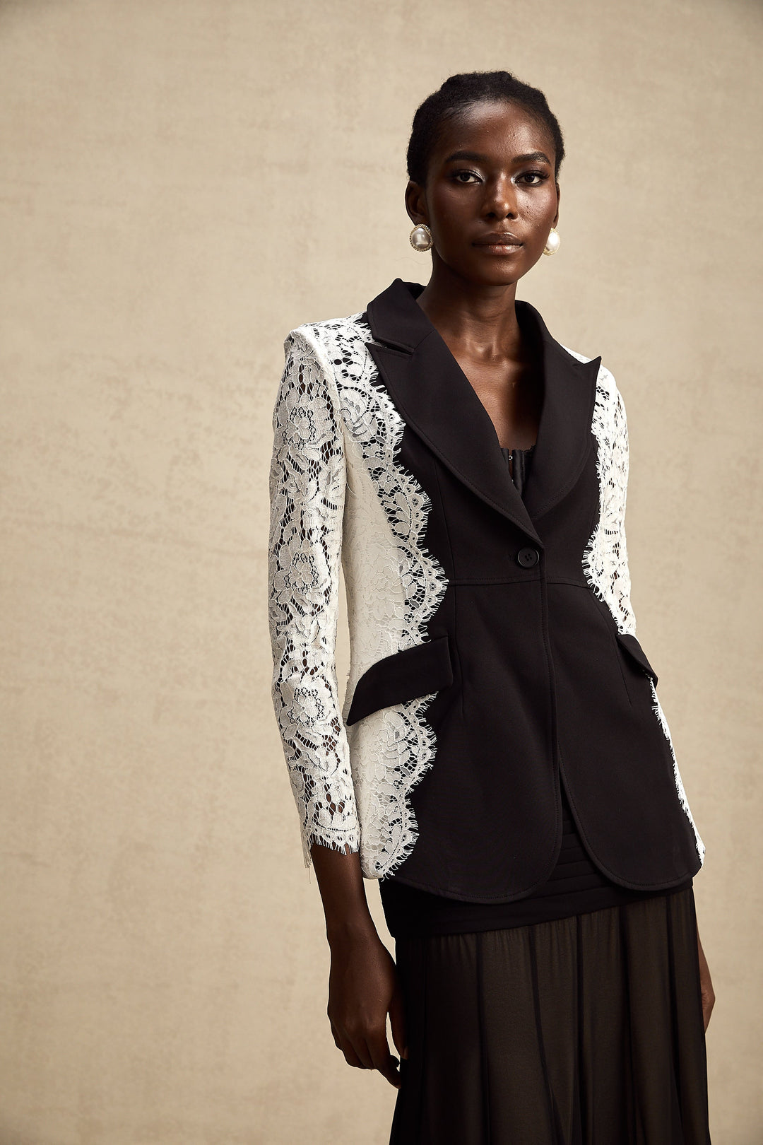 Sandrine Renk Bloklu, Dantel Detaylı Blazer