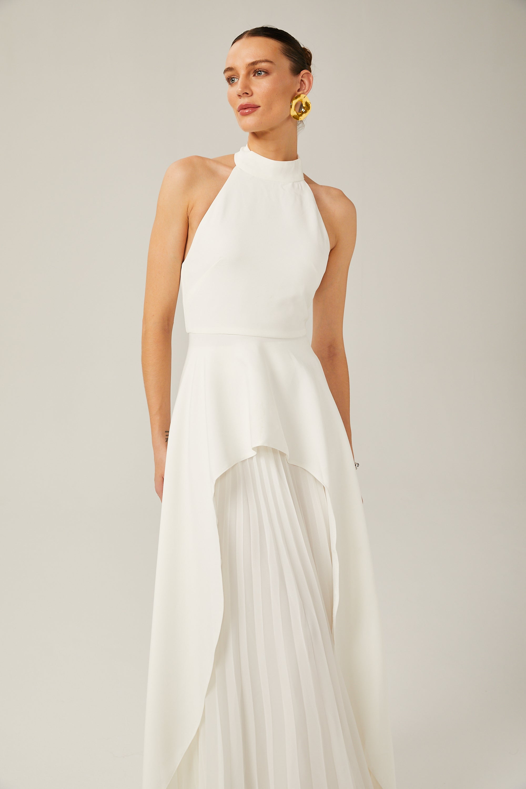 Inés Boyundan Bağlamalı Katmanlı Uzun Elbise