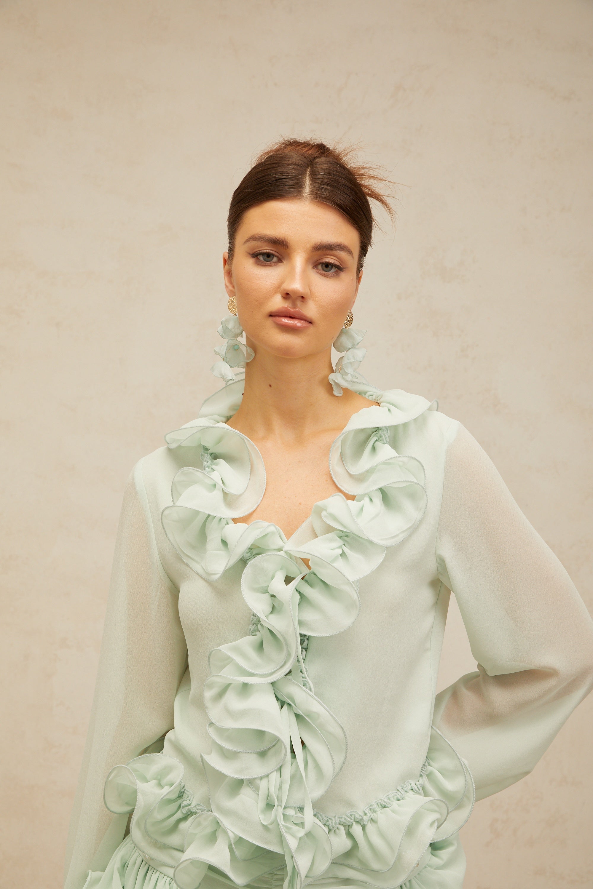 Noémie Yeşil Fırfırlı Şifon Bluz ve Etek Takım