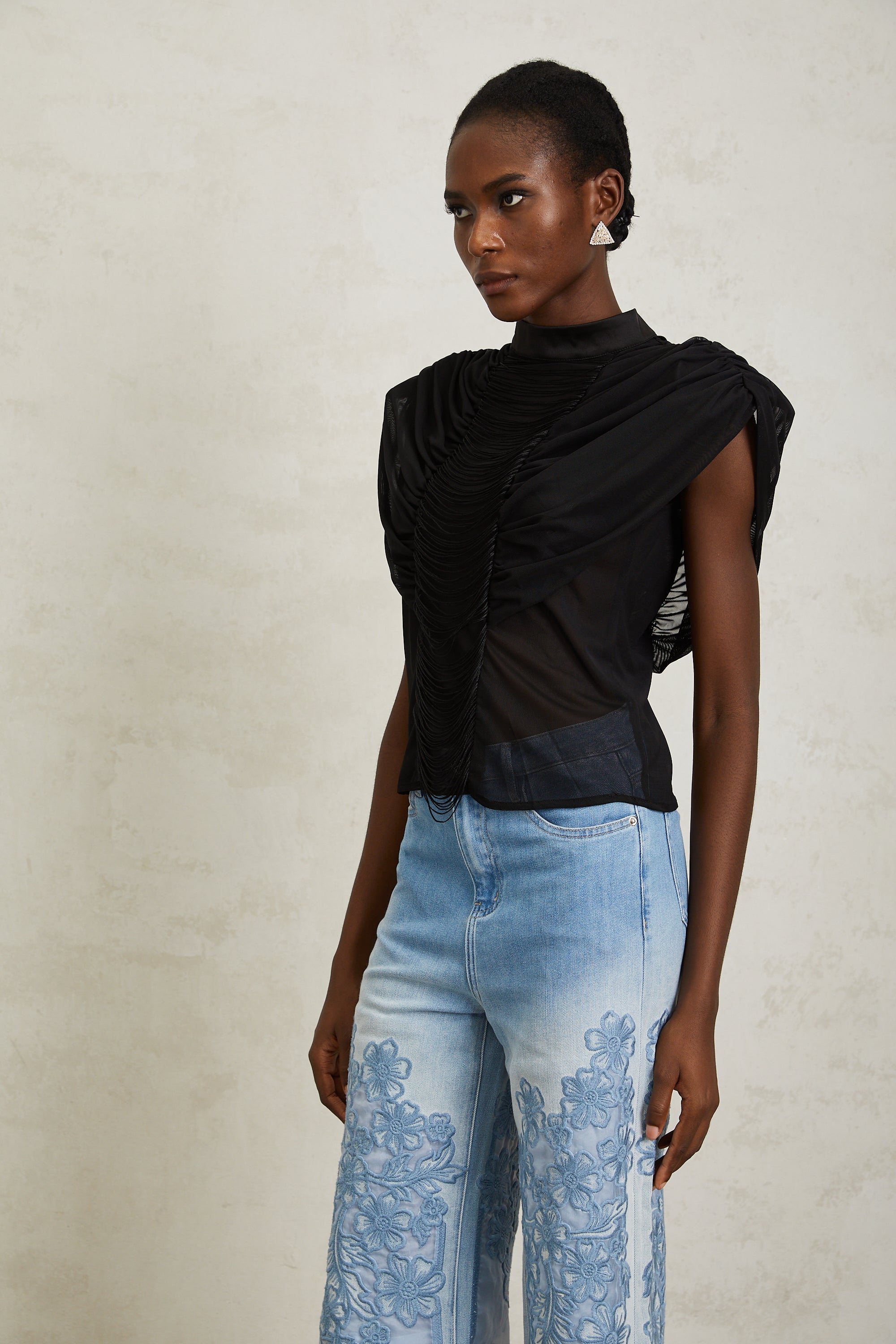 Zazie Siyah Fırfırlı Büzgülü Tül Üst