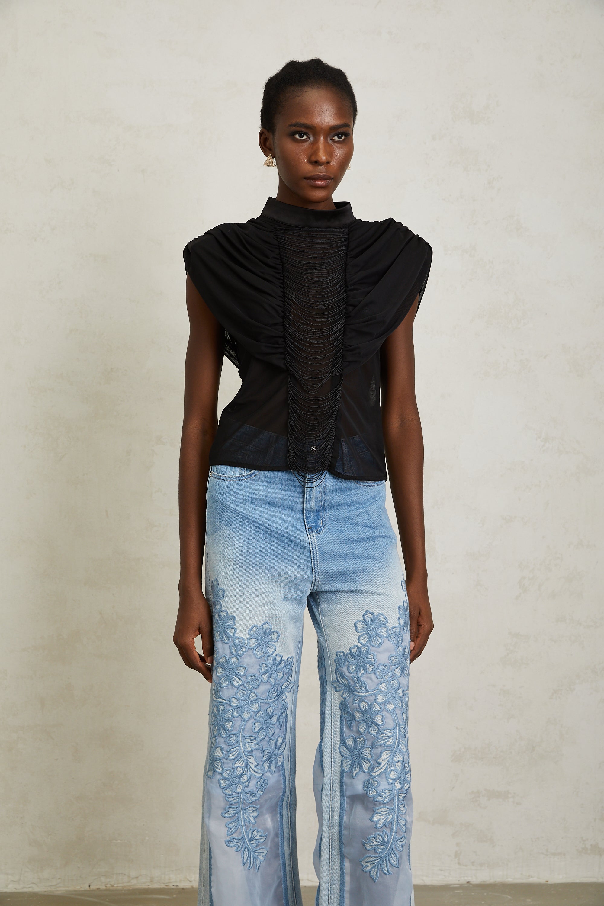 Zazie Siyah Fırfırlı Büzgülü Tül Üst