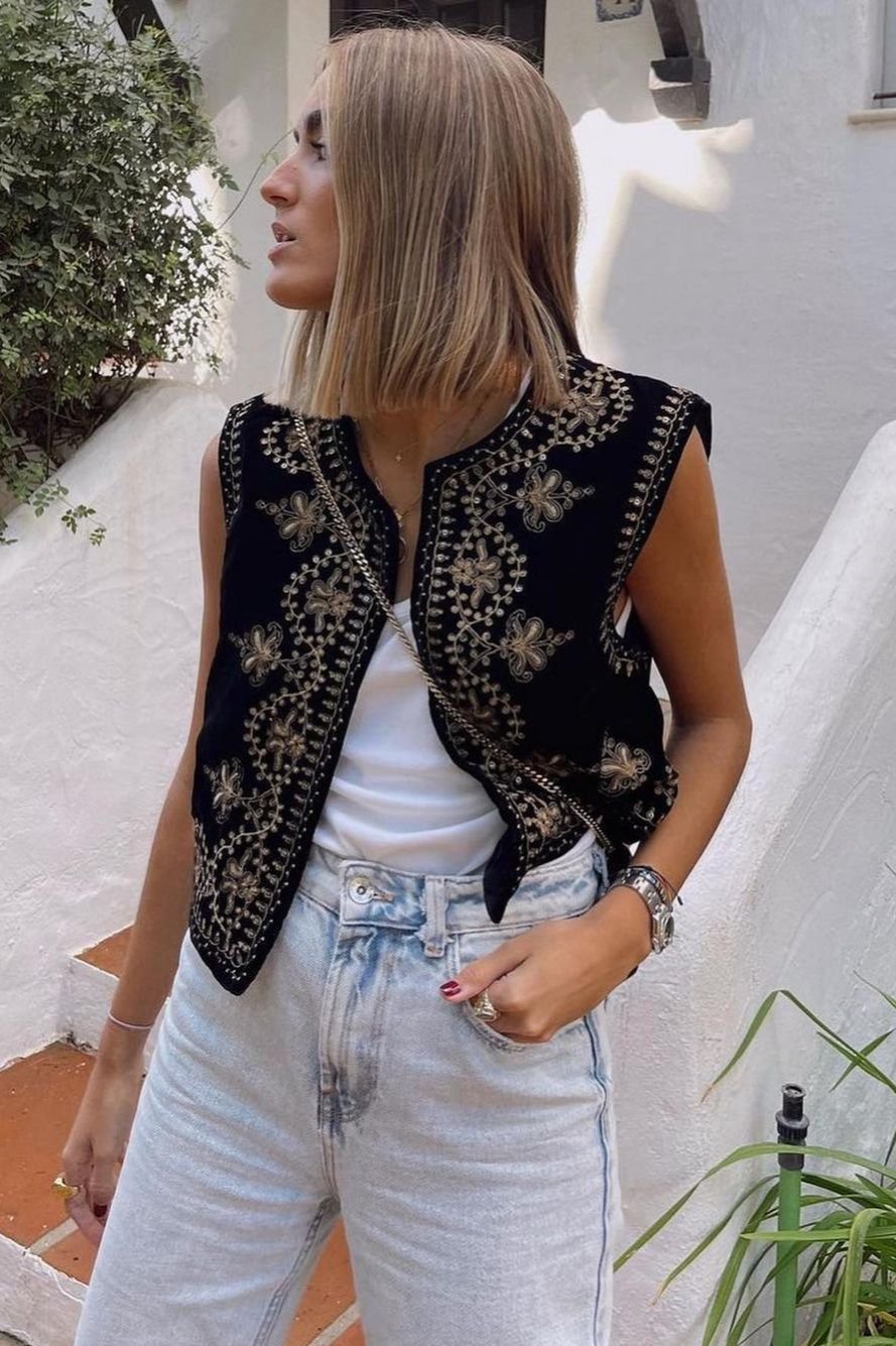 Miorella İşlemeli Yelek