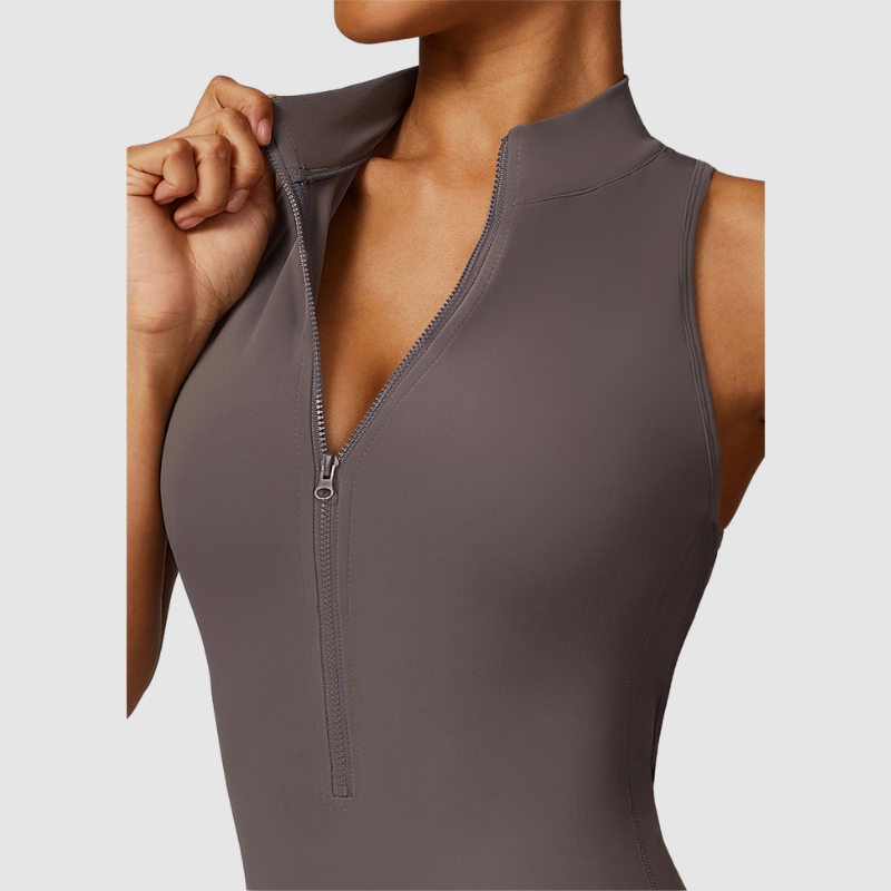 Kolsuz Yüksek Yakalı Bodysuit Tulum