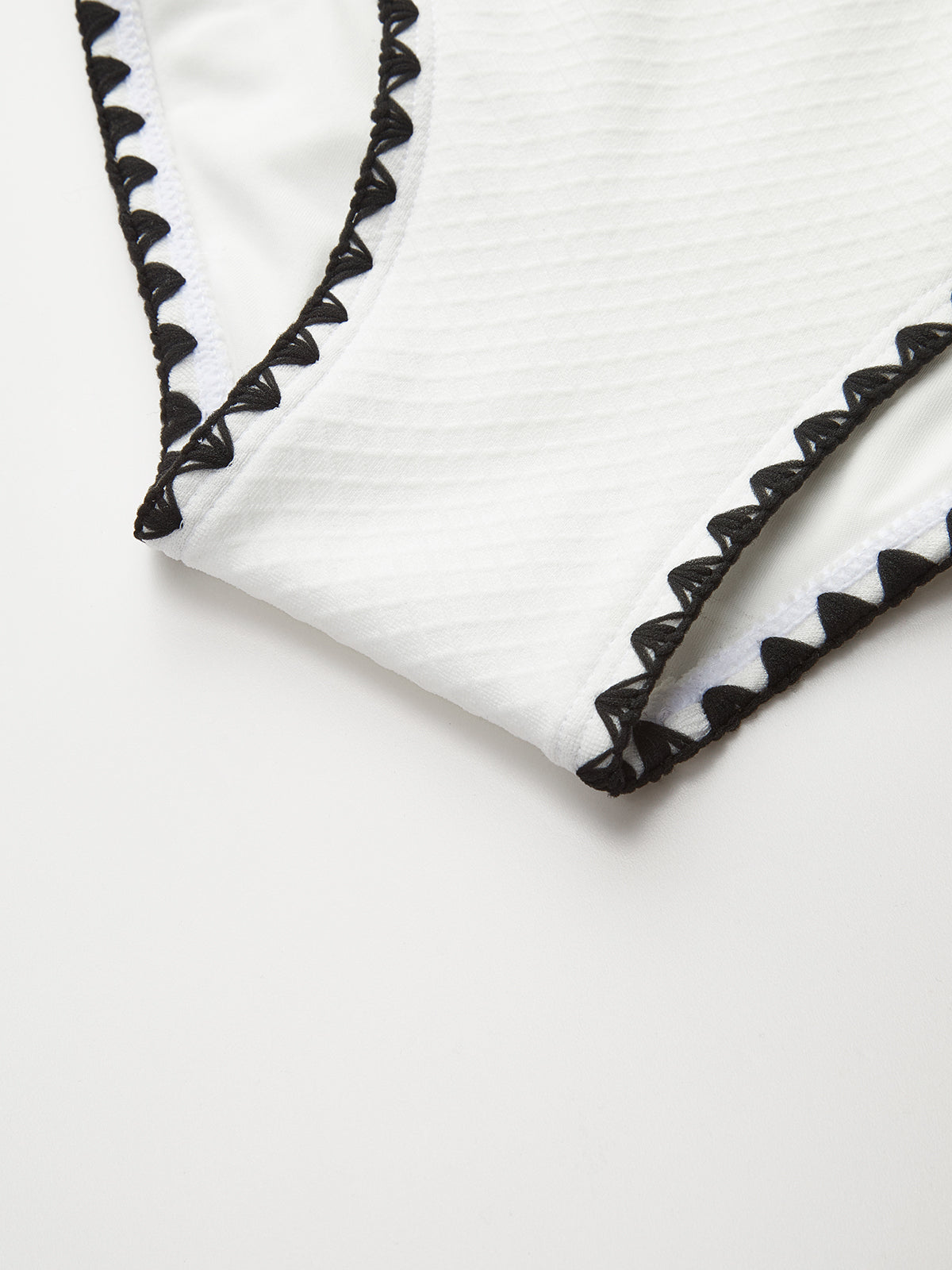 Tek Omuz Cutout Mayo