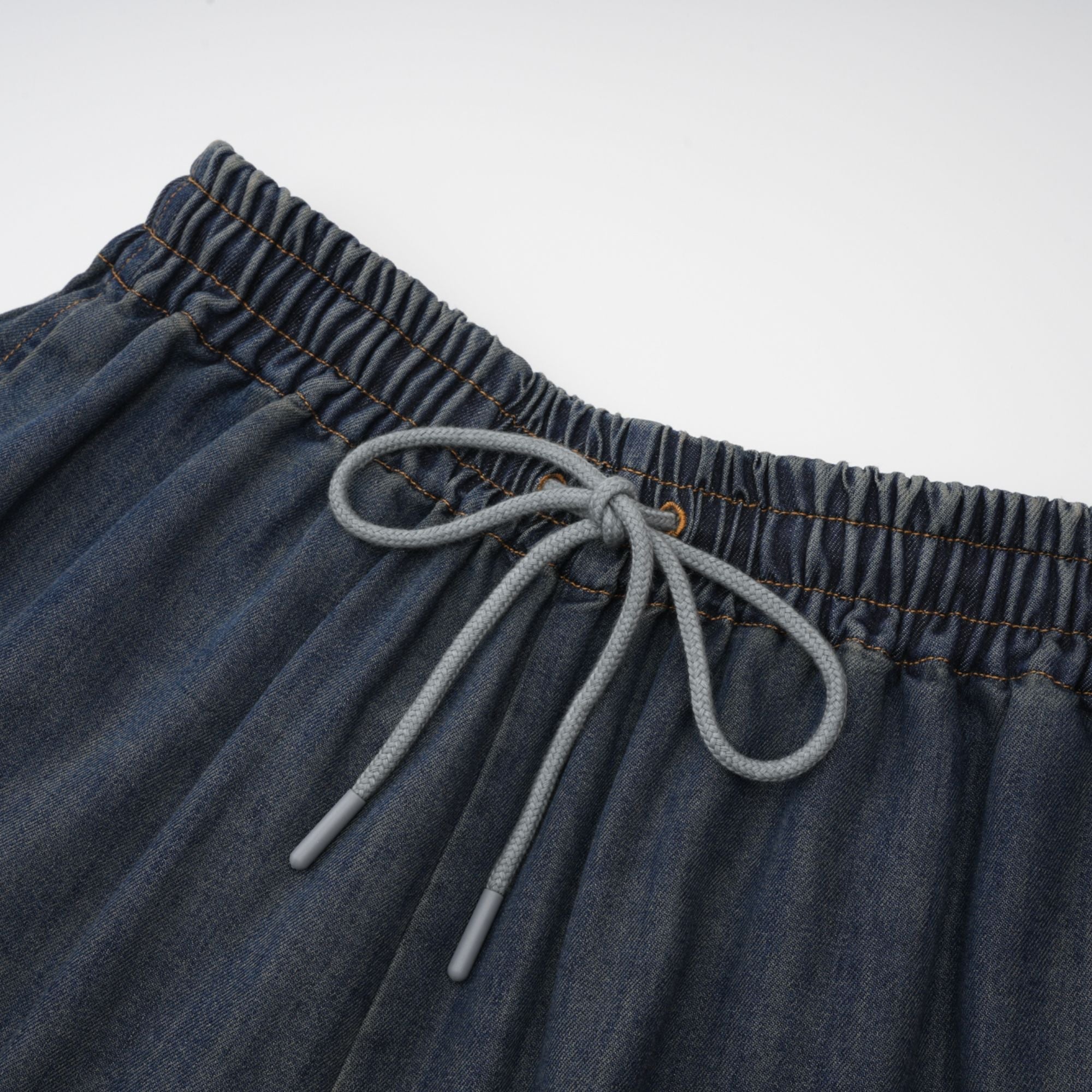 Sylvie Dantel Detaylı Denim Üst Ve Şort Uyumlu Takım