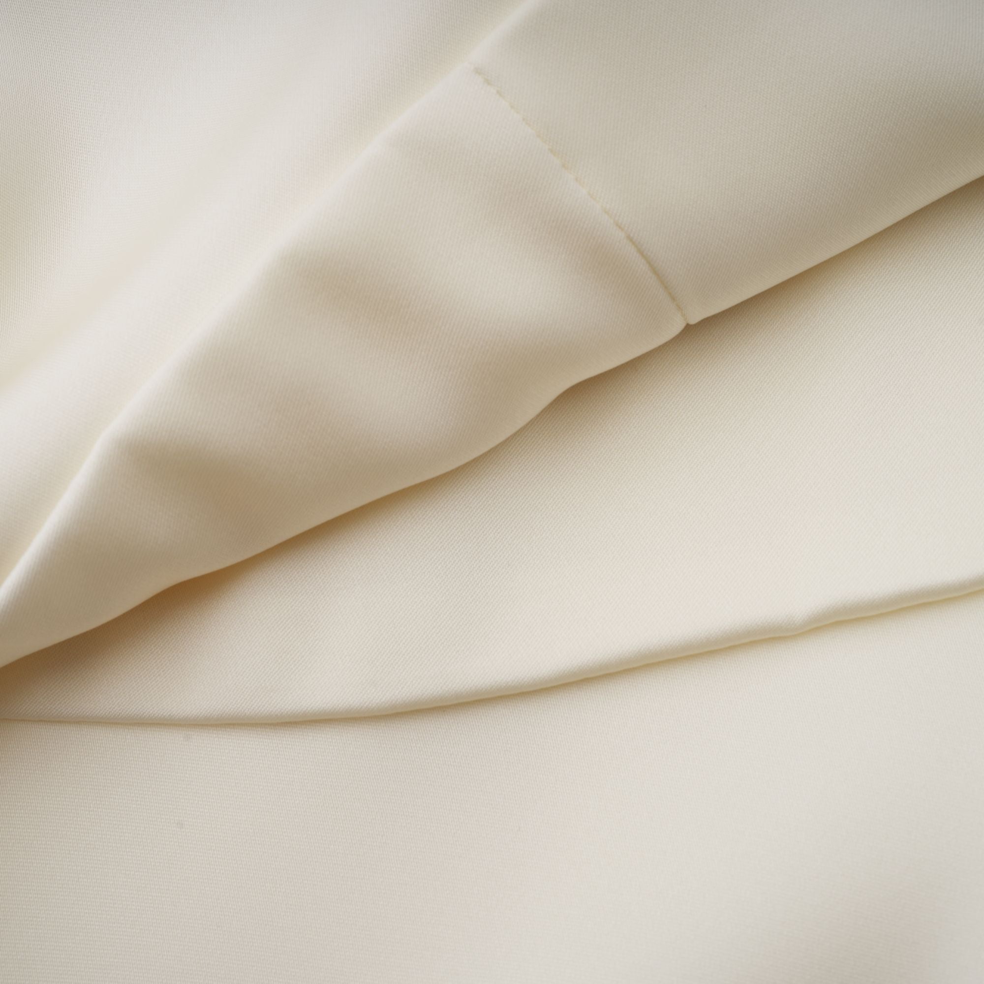 Lyna Beyaz Saten Fırfırlı Mini Elbise, Şal Panel Detaylı