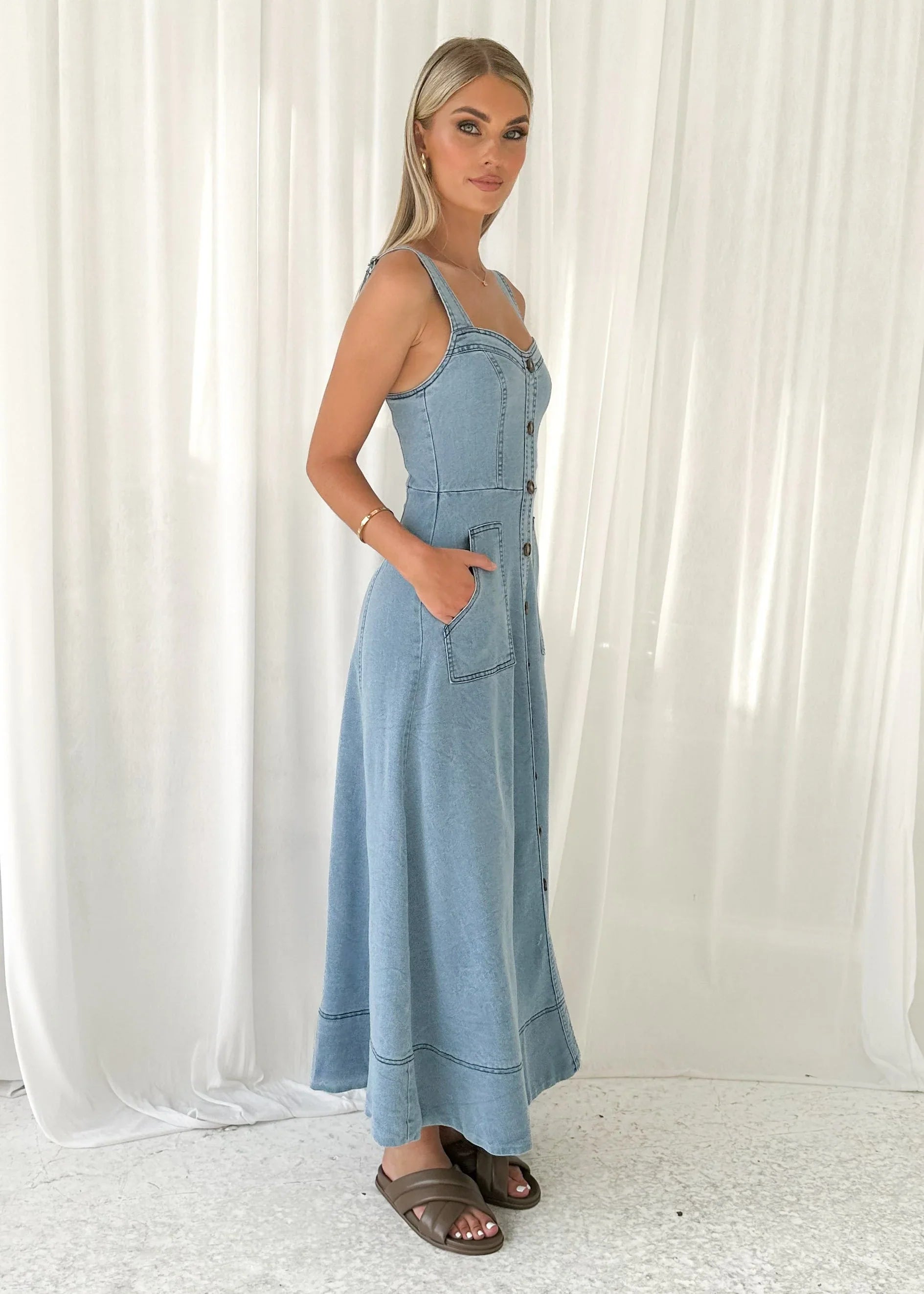 Heavenly Denim Maxi Elbise