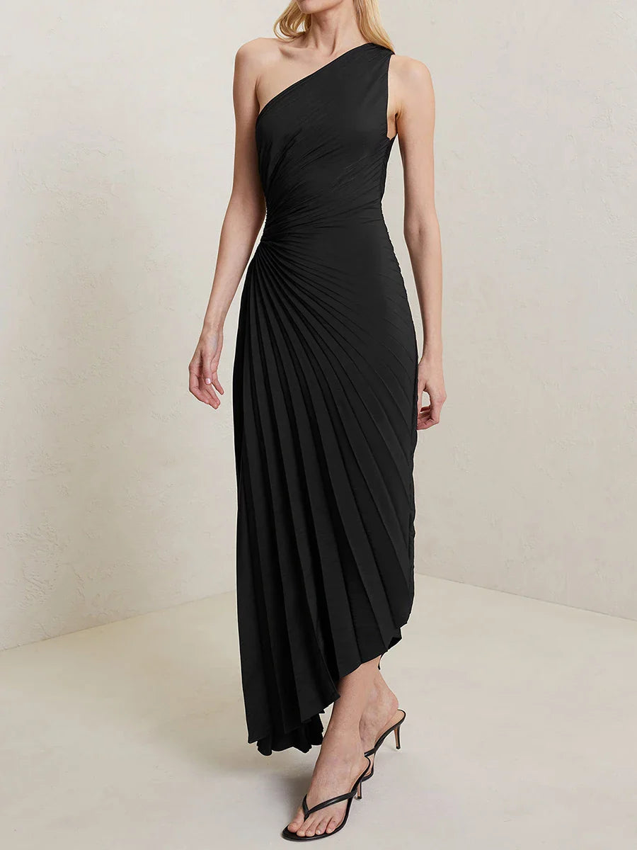 Cutout Detaylı Pileli Elbise