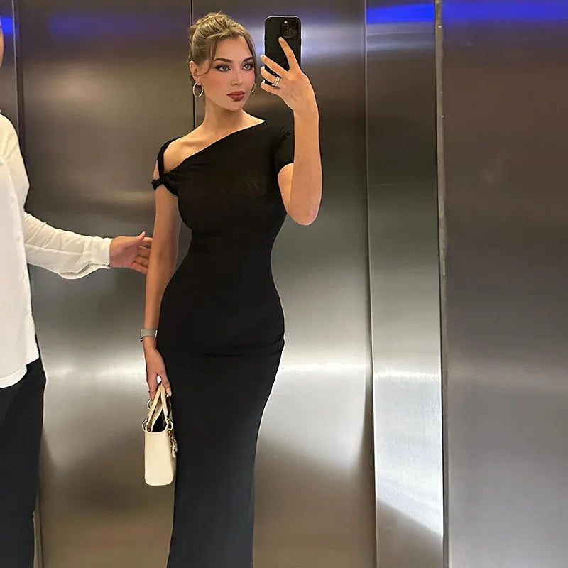 Tek Omuz Askı Detaylı Midi Elbise