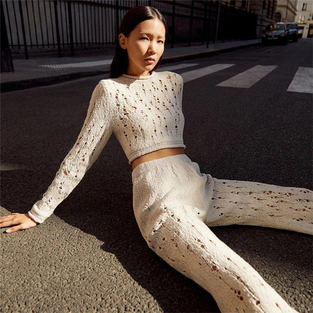 Yıpratma Detaylı Pantolon Bluz İkili Takım