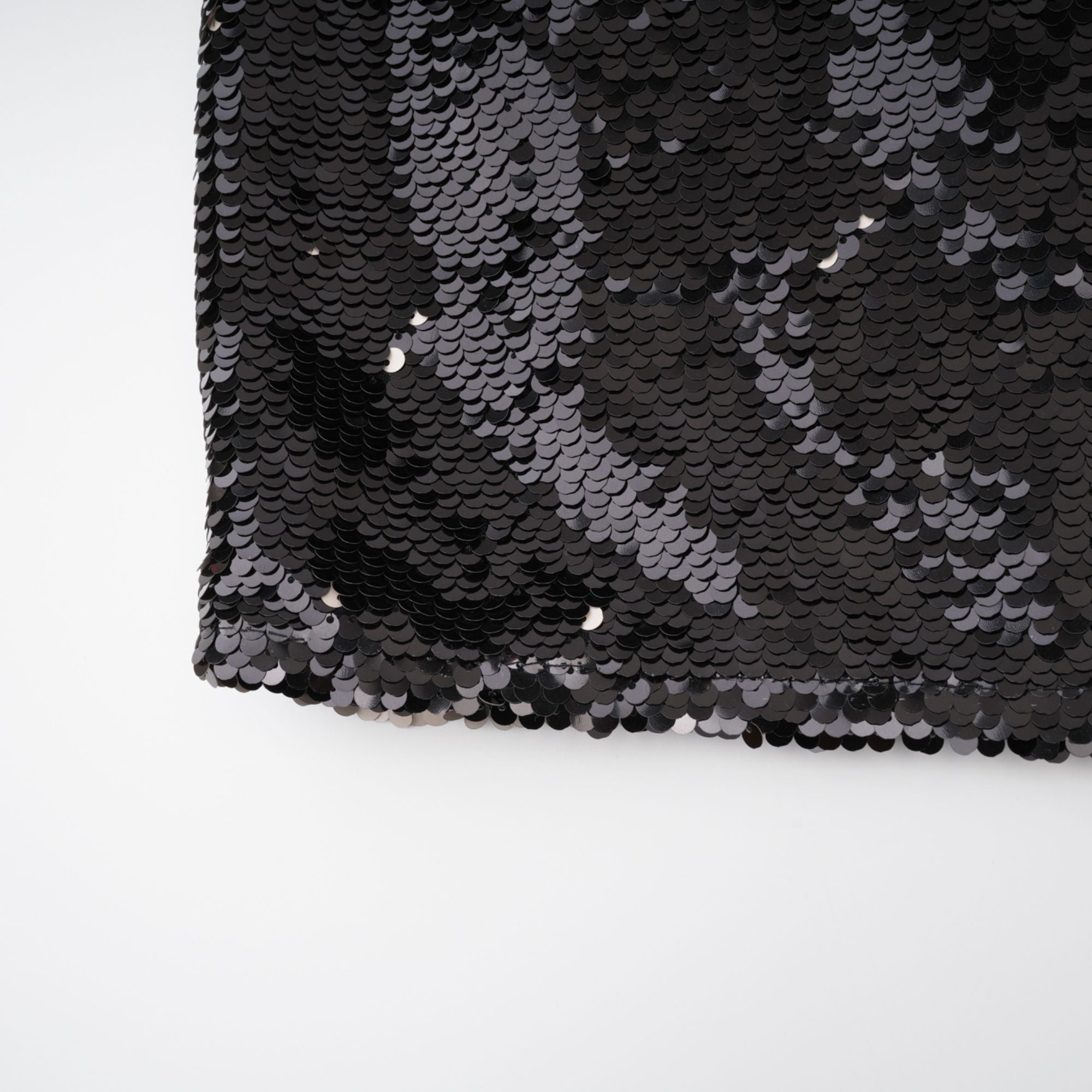 Magali Siyah Pullu Mini Etek