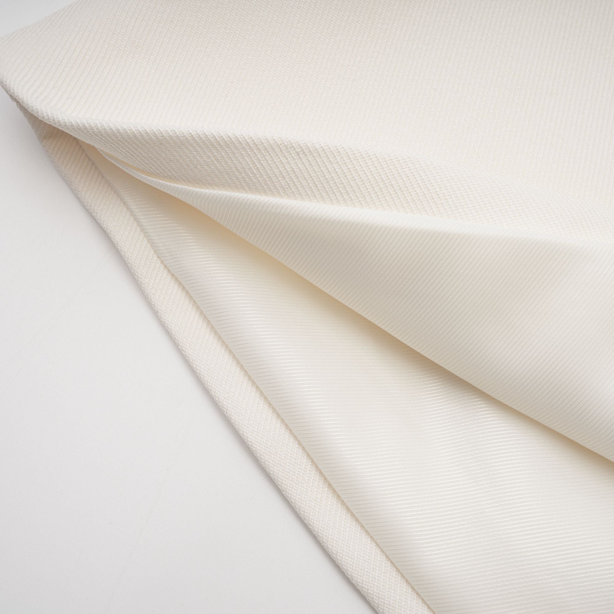 Caitlin Beyaz Suni Kürk Ceket Ve Etek Eşleştirme Seti