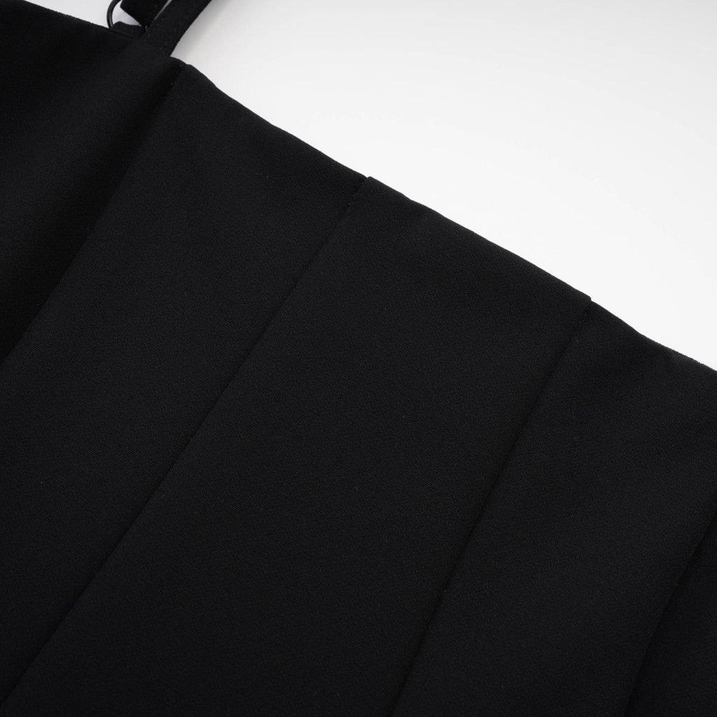 Cendrine Siyah Arkası Açık Pilili Midi Elbise