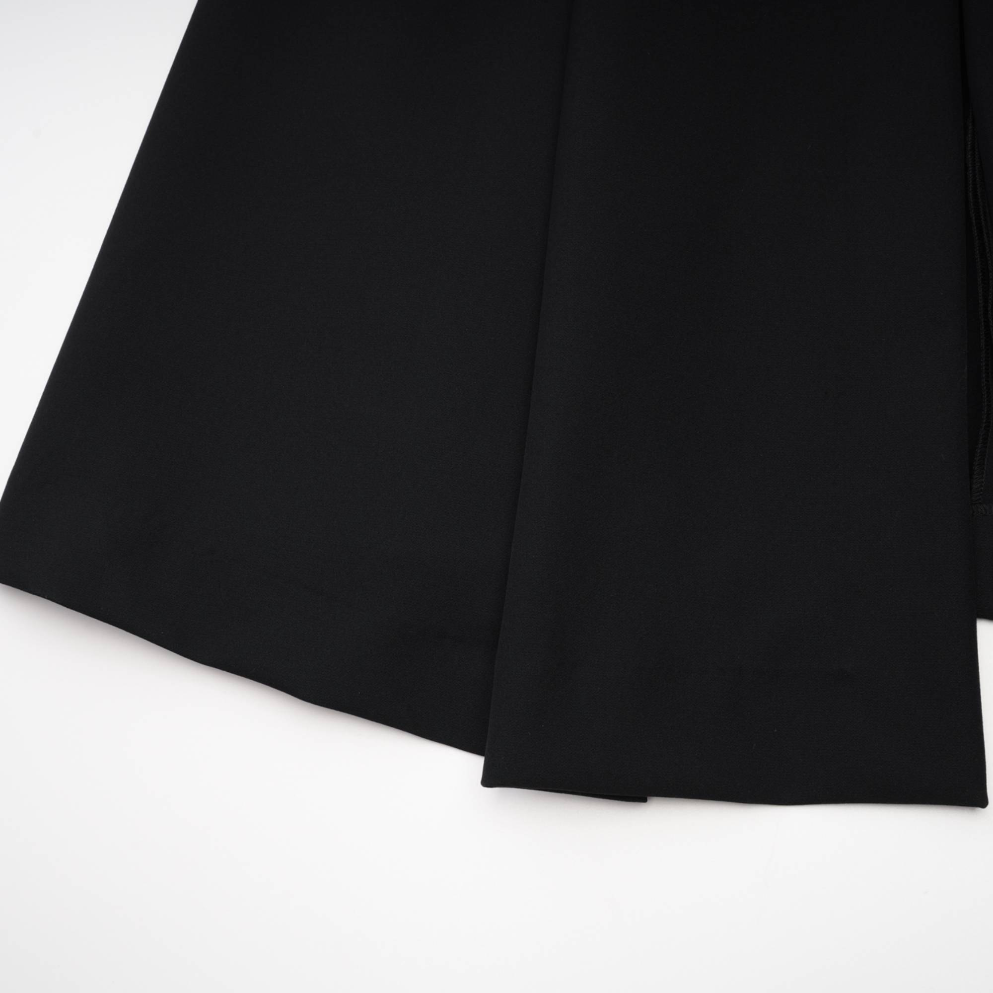 Cendrine Siyah Arkası Açık Pilili Midi Elbise