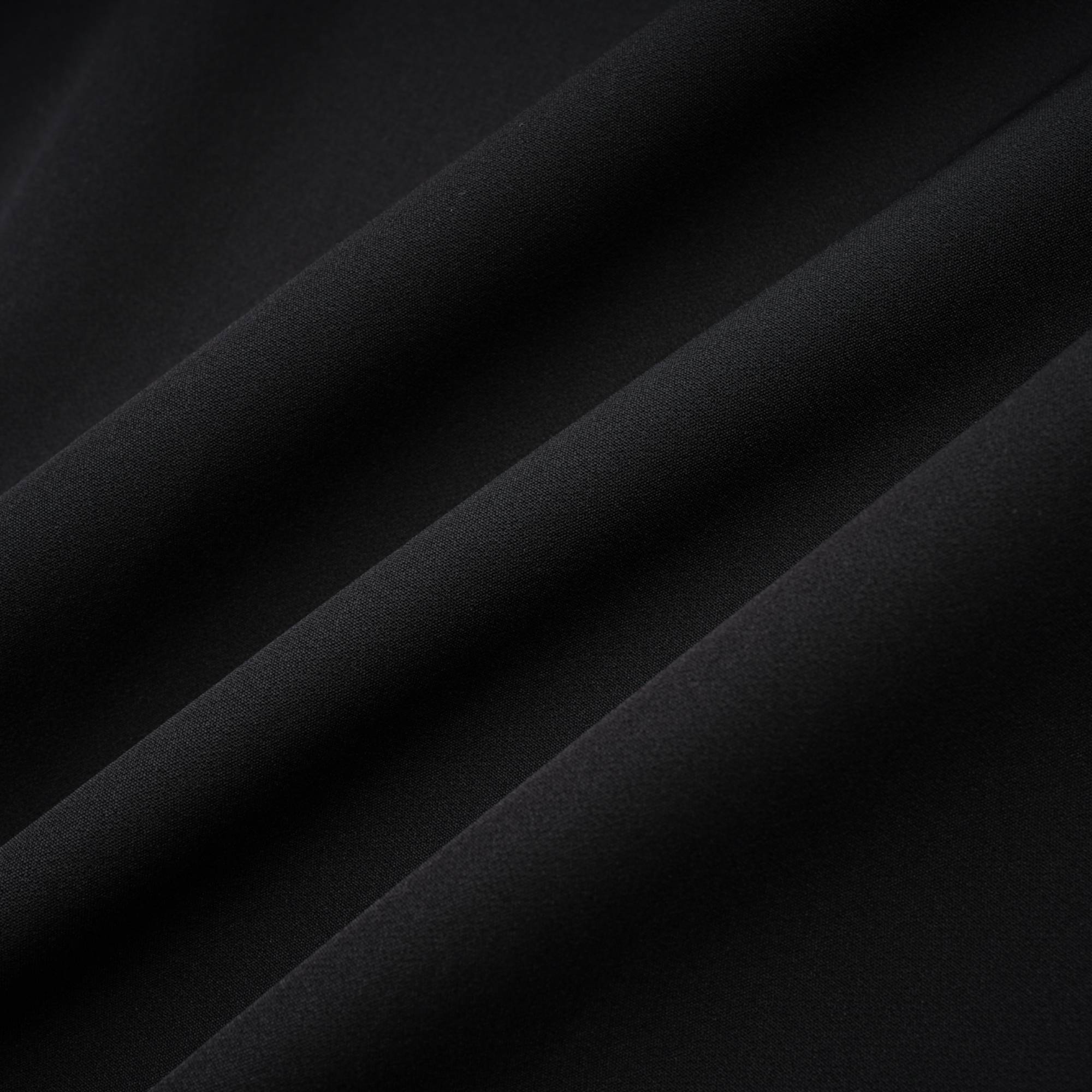 Cendrine Siyah Arkası Açık Pilili Midi Elbise