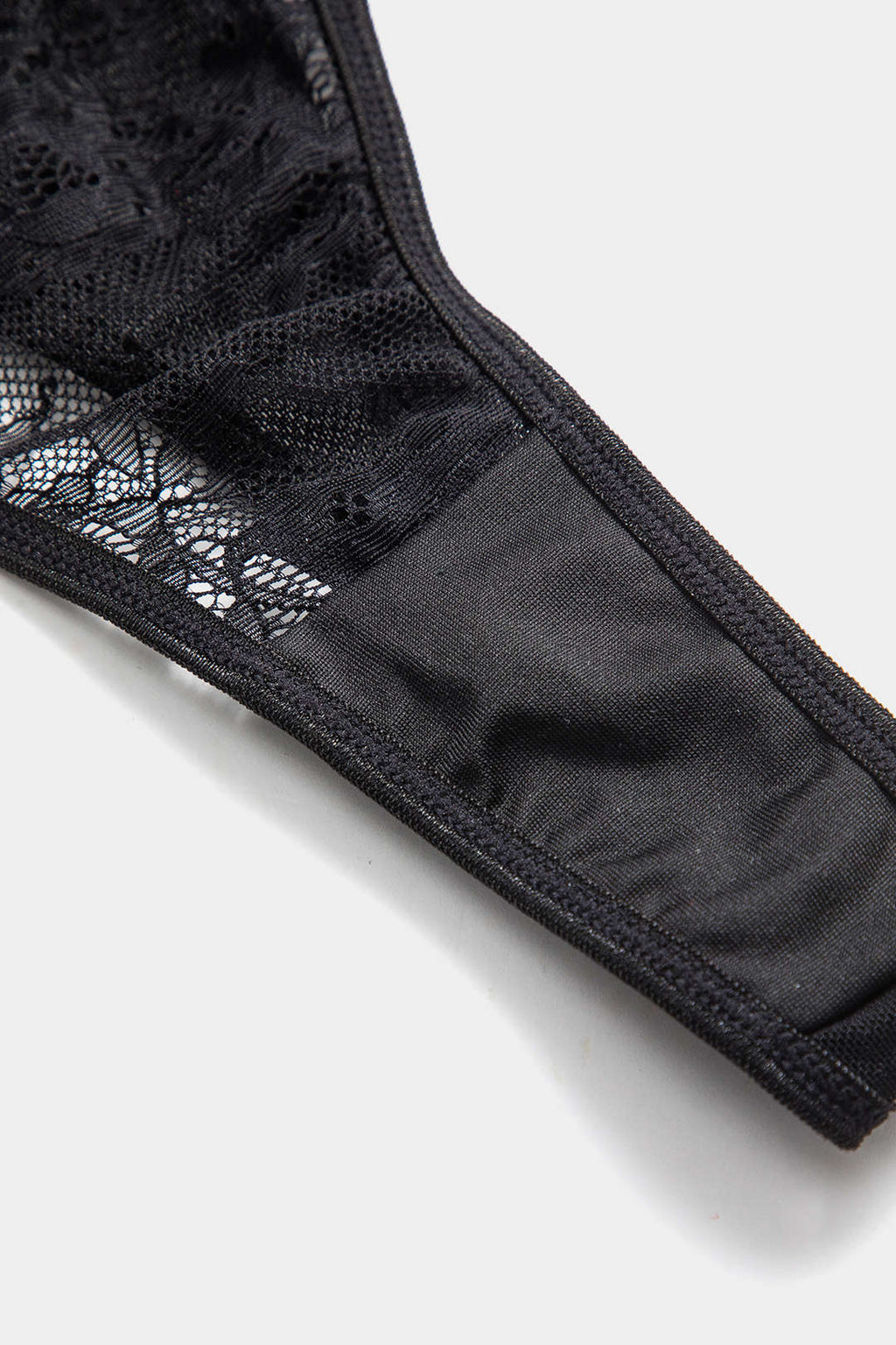 Dantel Nakışlı Çapraz Detaylı Bustiyer Jartiyer Takımı