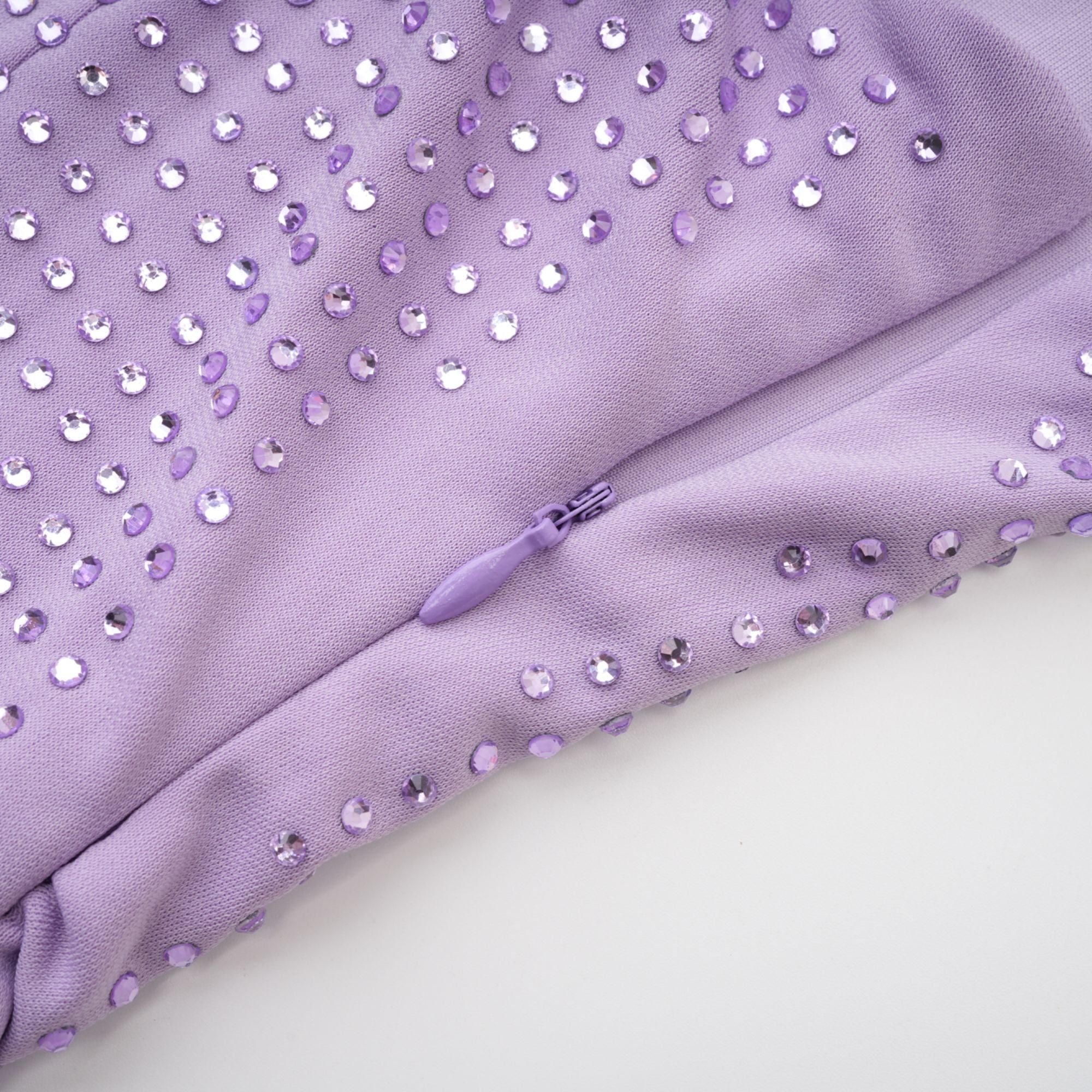 Hermine Mor Kristal İşlemeli Elbise