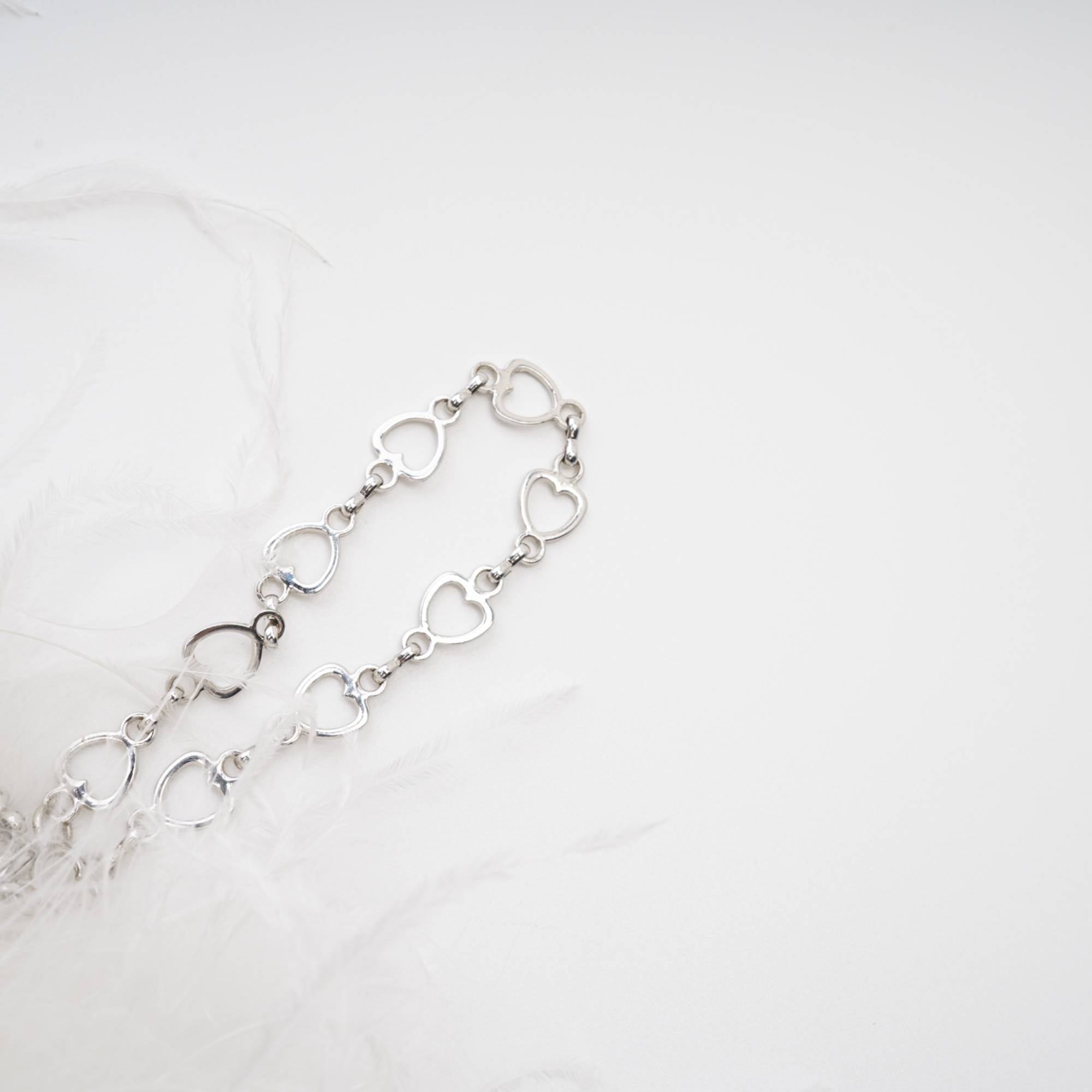 Jineva Tüy Süslemeli Zincir Askı Bol Gömlek