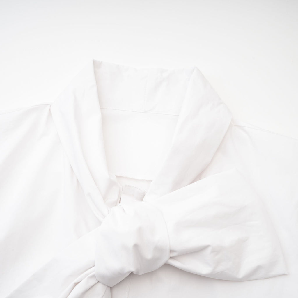 Solène Beyaz Önden Bağlamalı Pamuklu Gömlek