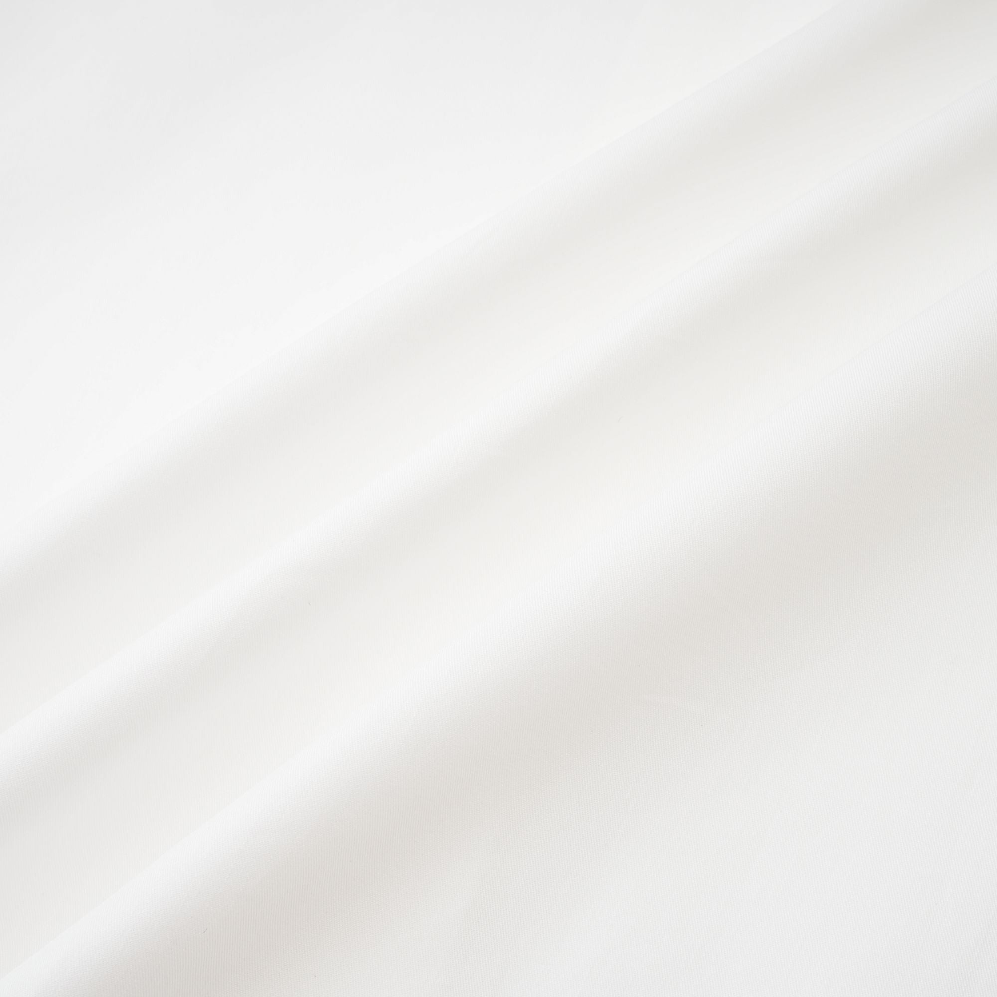 Solène Beyaz Sivri Yakalı Gömlek