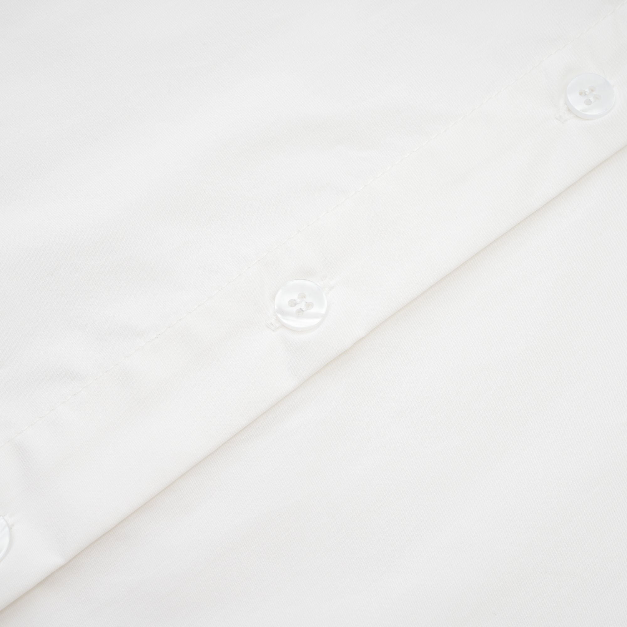 Solène Beyaz Sivri Yakalı Gömlek