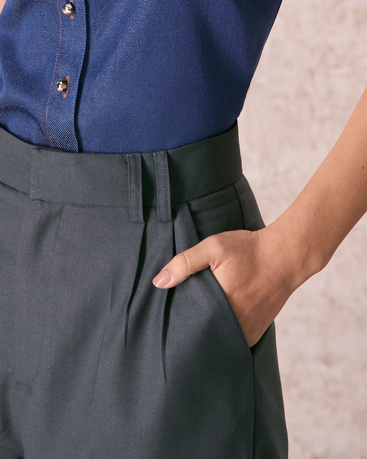 Gri Yüksek Bel Plise Düz Pantolon