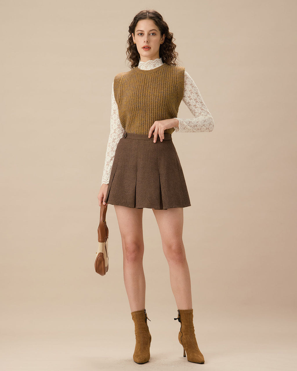 Yuvarlak Yaka Örgü Yelek