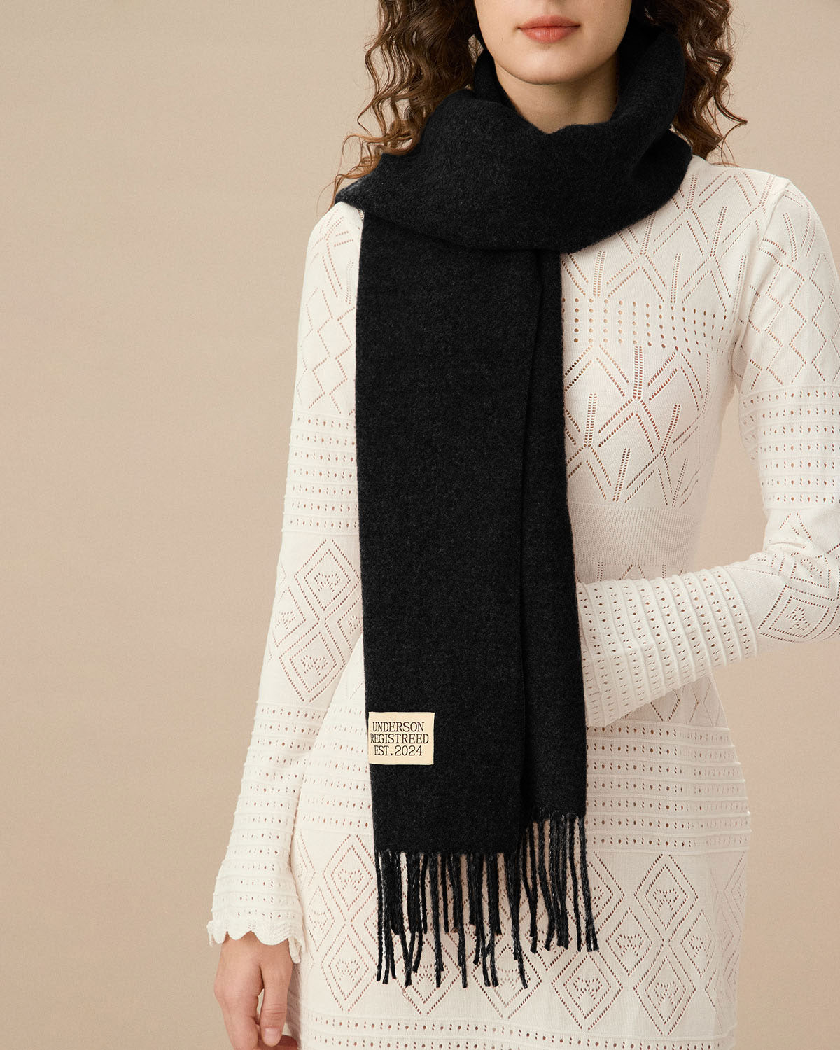 Siyah Klasik Püsküllü Şal